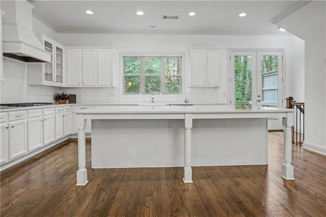2500 Skyland Drive NE 20, Atlanta, GA 30319