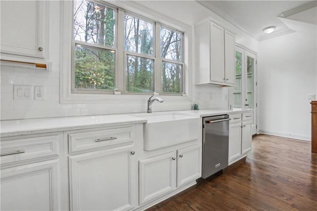 2500 Skyland Drive NE 20, Atlanta, GA 30319