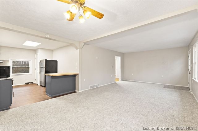 436 E Saint Joe Road, Sellersburg, IN 47172