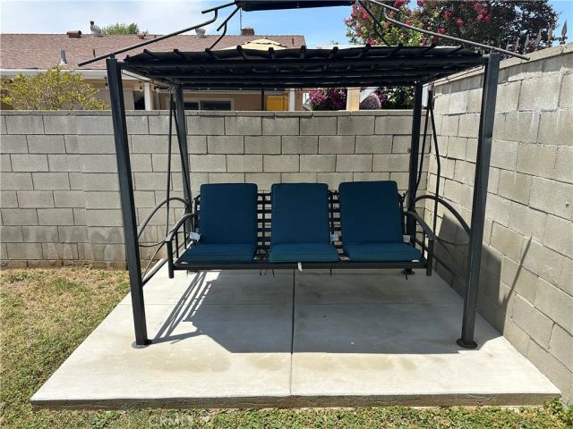 8023 Oakdale, Winnetka, CA 91306