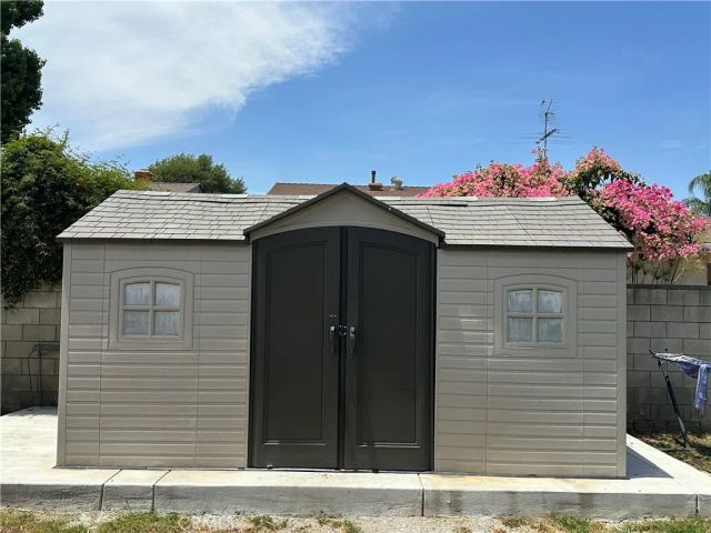 8023 Oakdale, Winnetka, CA 91306