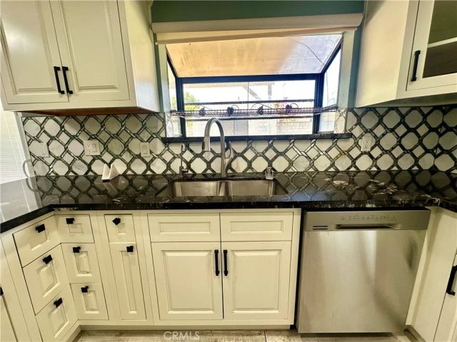 8023 Oakdale, Winnetka, CA 91306