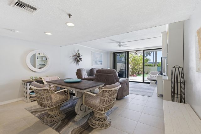 355 S Ocean Drive 106, Fort Pierce, FL 34949