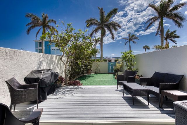 355 S Ocean Drive 106, Fort Pierce, FL 34949
