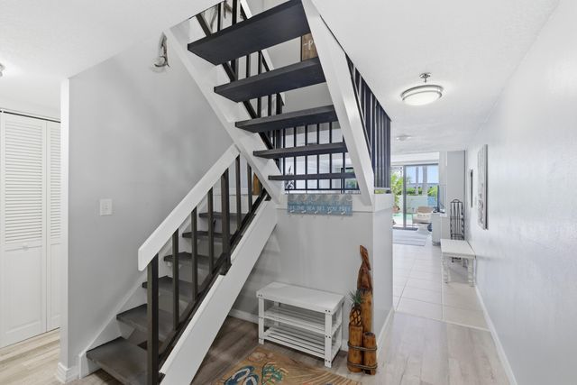355 S Ocean Drive 106, Fort Pierce, FL 34949