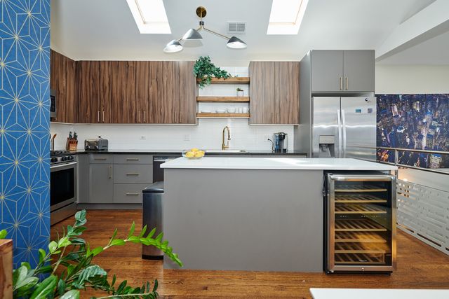 2921 W Washington Boulevard 3, Chicago, IL 60612