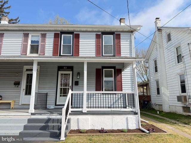 63 W SLOKOM AVE, Christiana, PA 17509