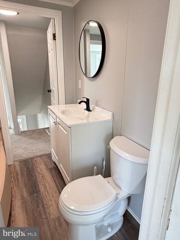 63 W SLOKOM AVE, Christiana, PA 17509