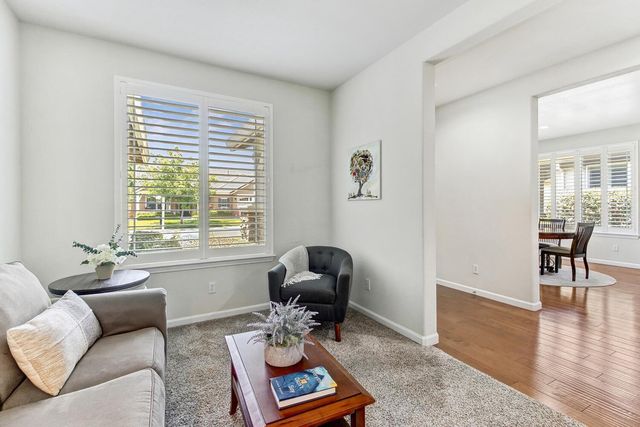 9812 Westminster Way, Elk Grove, CA 95757