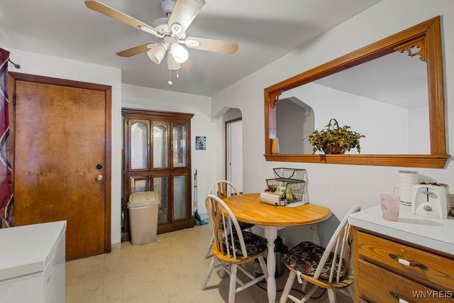 1033 100th Street, Niagara Falls, NY 14304