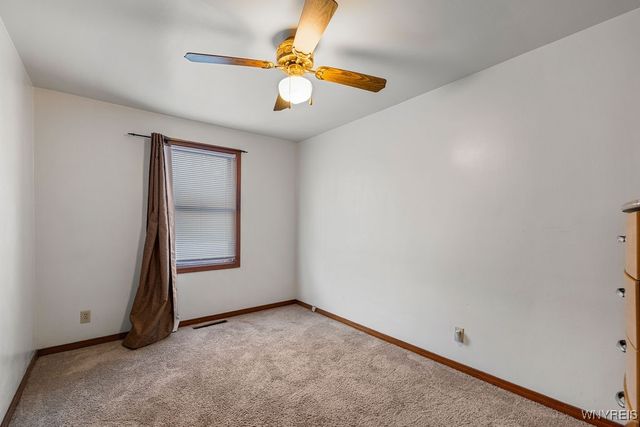 1033 100th Street, Niagara Falls, NY 14304