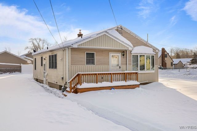 1033 100th Street, Niagara Falls, NY 14304