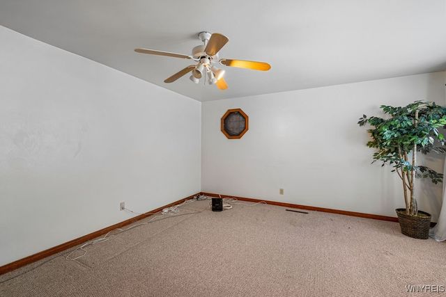 1033 100th Street, Niagara Falls, NY 14304