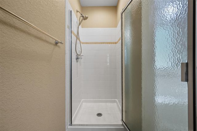 332 Comanche Trail, West Tawakoni, TX 75474