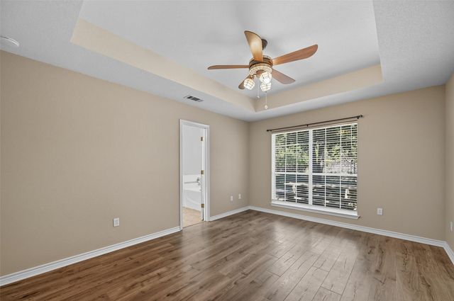 332 Comanche Trail, West Tawakoni, TX 75474