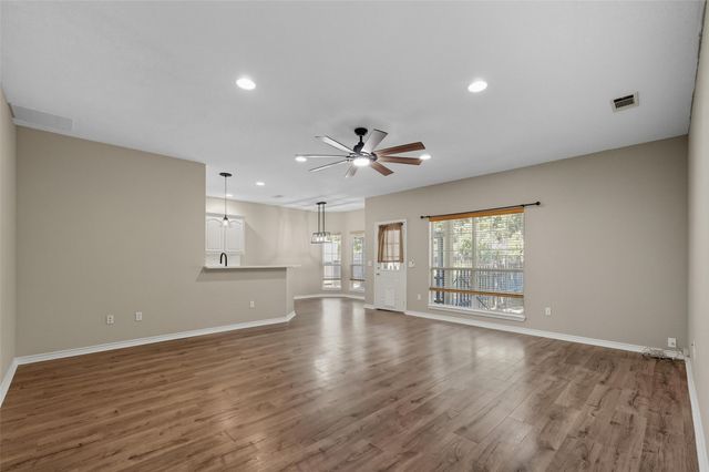 332 Comanche Trail, West Tawakoni, TX 75474