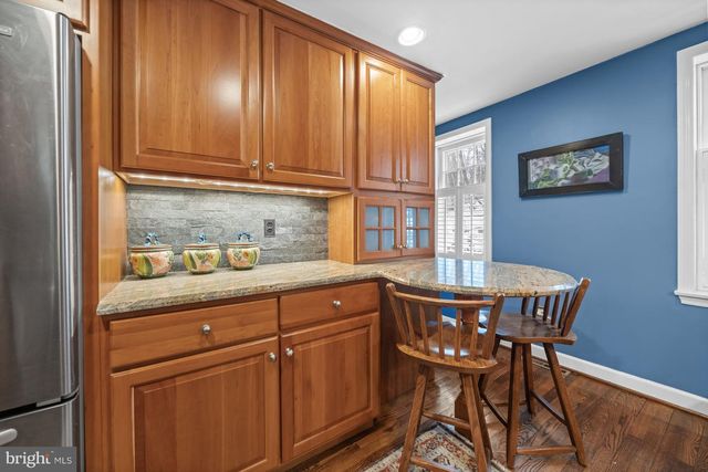 55 IVY RD, Wilmington, DE 19806