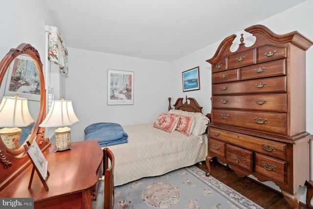 55 IVY RD, Wilmington, DE 19806