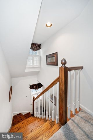 55 IVY RD, Wilmington, DE 19806