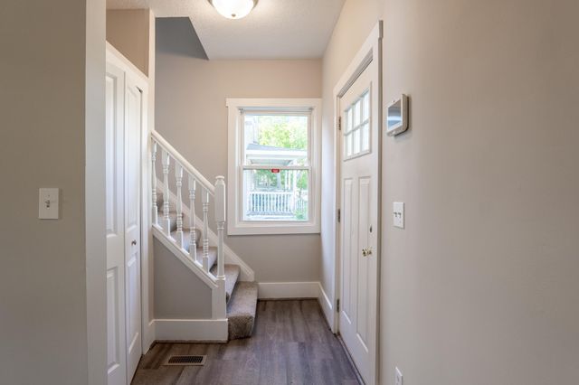 1602 Johnson St NE, Minneapolis, MN 55413
