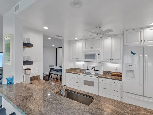 1700 Ocean Drive 306, Vero Beach, FL 32963