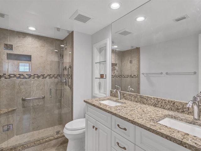 1700 Ocean Drive 306, Vero Beach, FL 32963