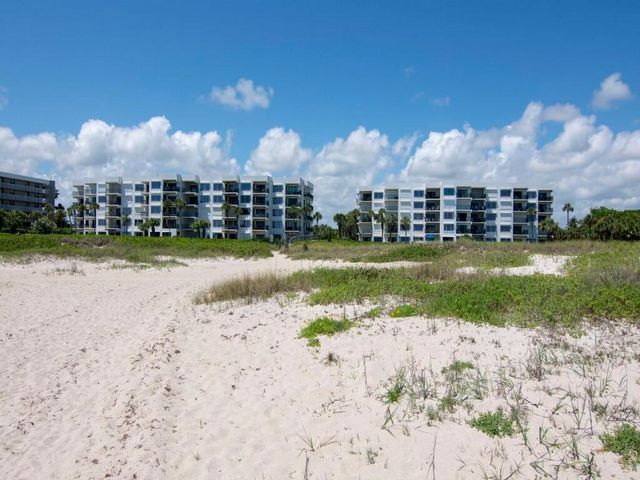 1700 Ocean Drive 306, Vero Beach, FL 32963