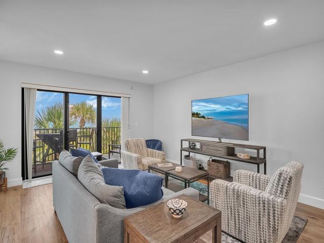 1700 Ocean Drive 306, Vero Beach, FL 32963