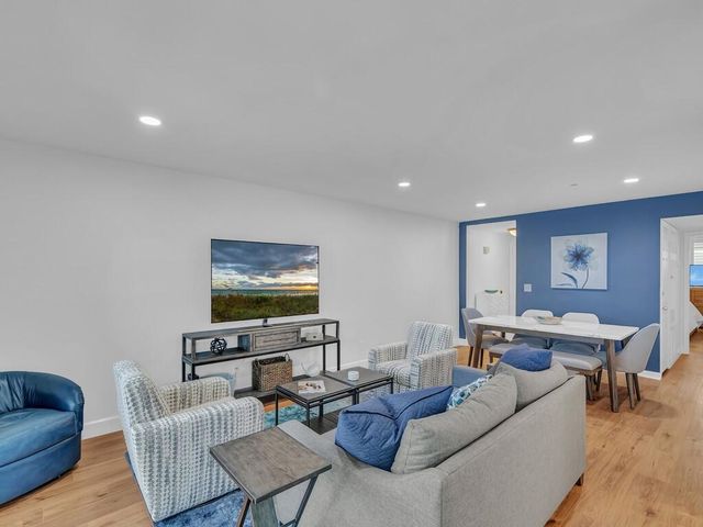 1700 Ocean Drive 306, Vero Beach, FL 32963