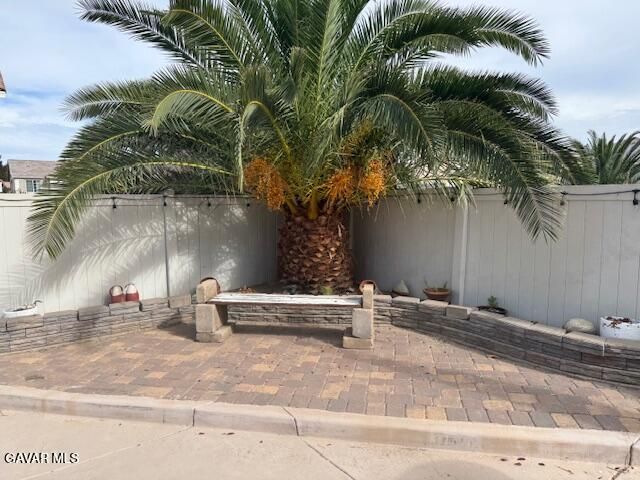 2401 W Avenue P12, Palmdale, CA 93551