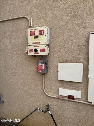 2401 W Avenue P12, Palmdale, CA 93551