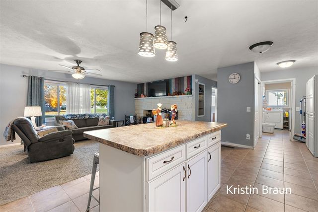 8350 S Evergreen, Newaygo, MI 49337