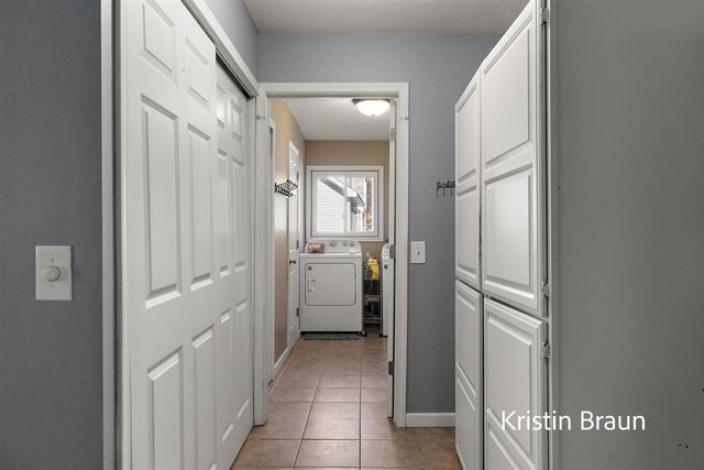 8350 S Evergreen, Newaygo, MI 49337