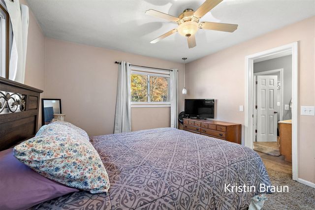 8350 S Evergreen, Newaygo, MI 49337