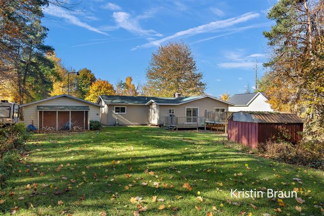 8350 S Evergreen, Newaygo, MI 49337