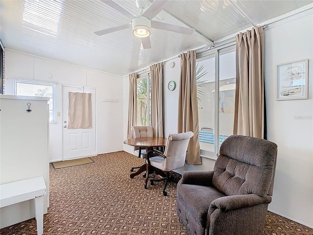 9000 US HWY 192 105, Clermont, FL 34714