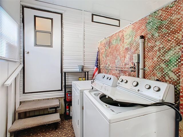 9000 US HWY 192 105, Clermont, FL 34714