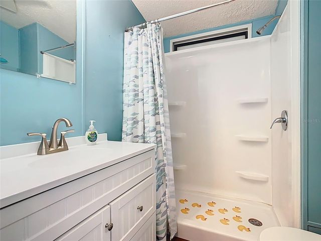 9000 US HWY 192 105, Clermont, FL 34714