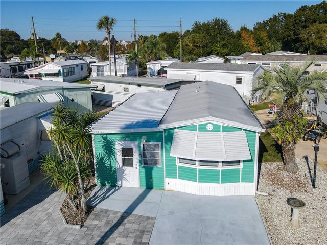 9000 US HWY 192 105, Clermont, FL 34714