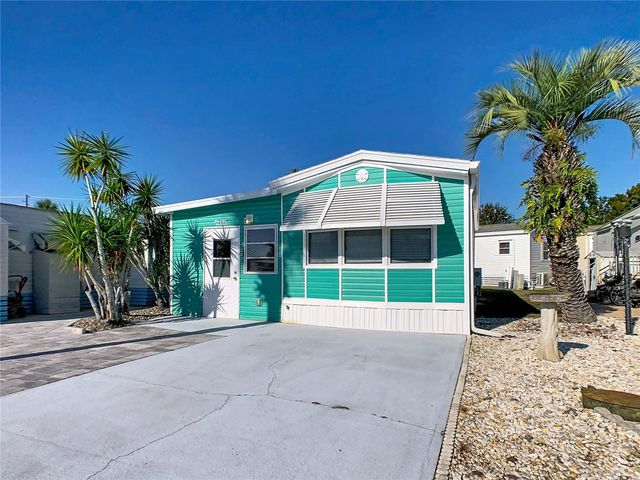 9000 US HWY 192 105, Clermont, FL 34714