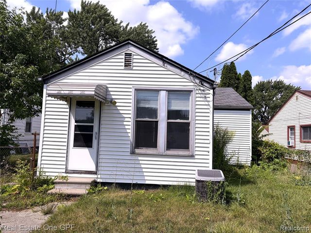 14018 Hobart Avenue, Warren, MI 48089