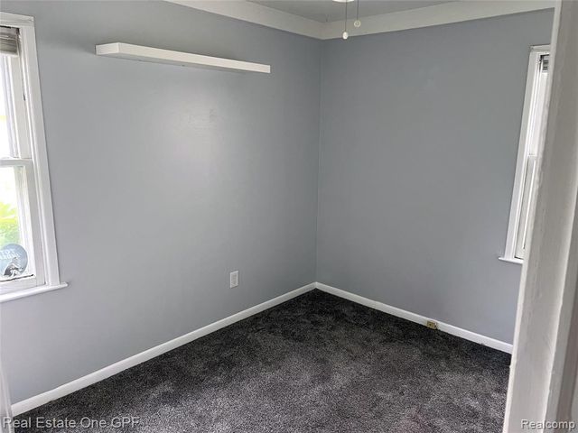 14018 Hobart Avenue, Warren, MI 48089