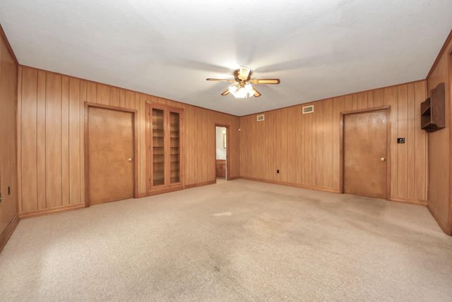 900 S Circle Drive, Baytown, TX 77520