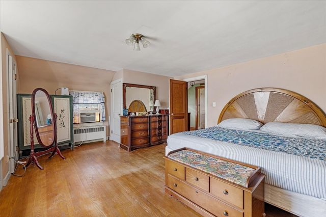 42&0 Point Pleasant Rd, Webster, MA 01570