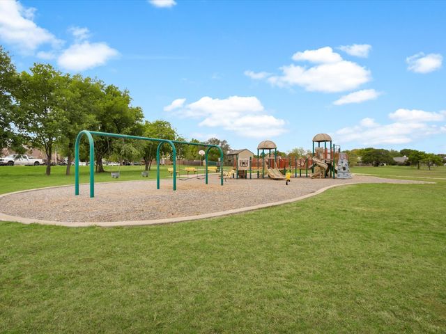 2417 Galemeadow Drive, Fort Worth, TX 76123
