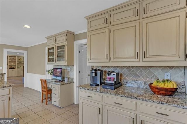 7575 Hunters Woods Drive, Atlanta, GA 30350