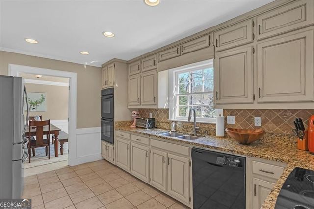 7575 Hunters Woods Drive, Atlanta, GA 30350