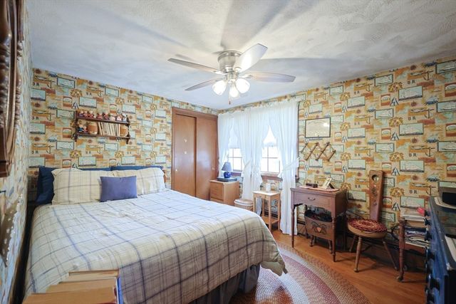 5 Manuel Street, Fairhaven, MA 02719