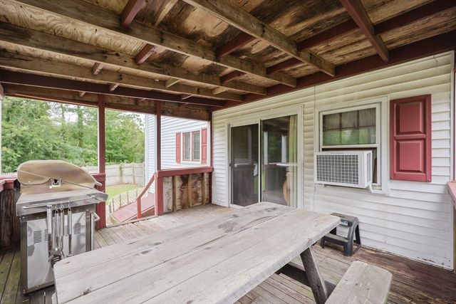 5 Manuel Street, Fairhaven, MA 02719
