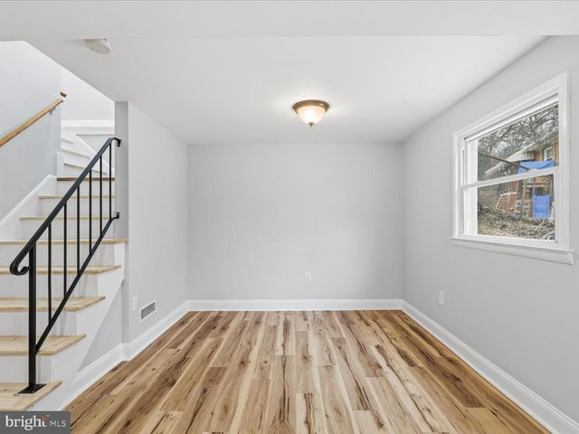 4601 KENTWOOD LN, Woodbridge, VA 22193